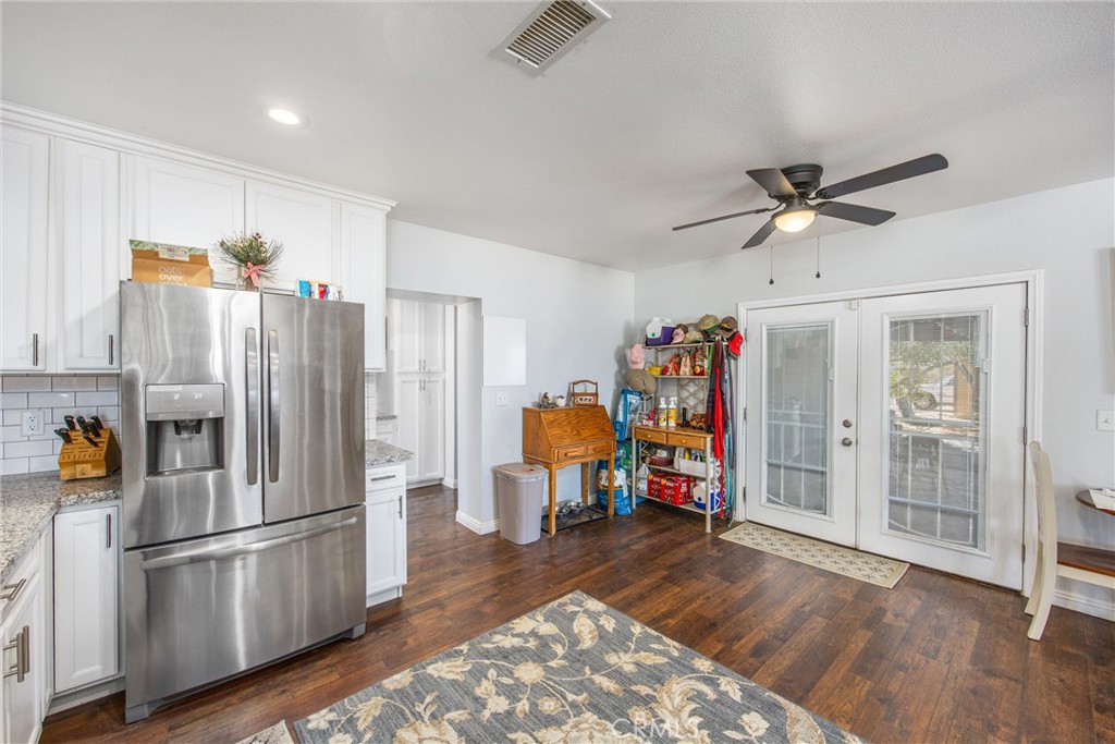 9650 Yucca Property Photo 17