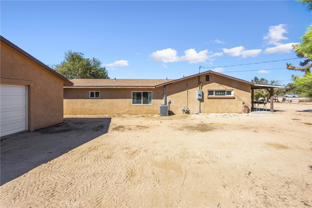 9650 Yucca Property Photo 33