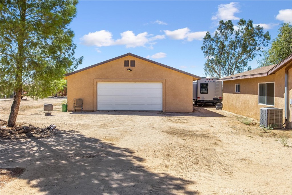 9650 Yucca Property Photo 34