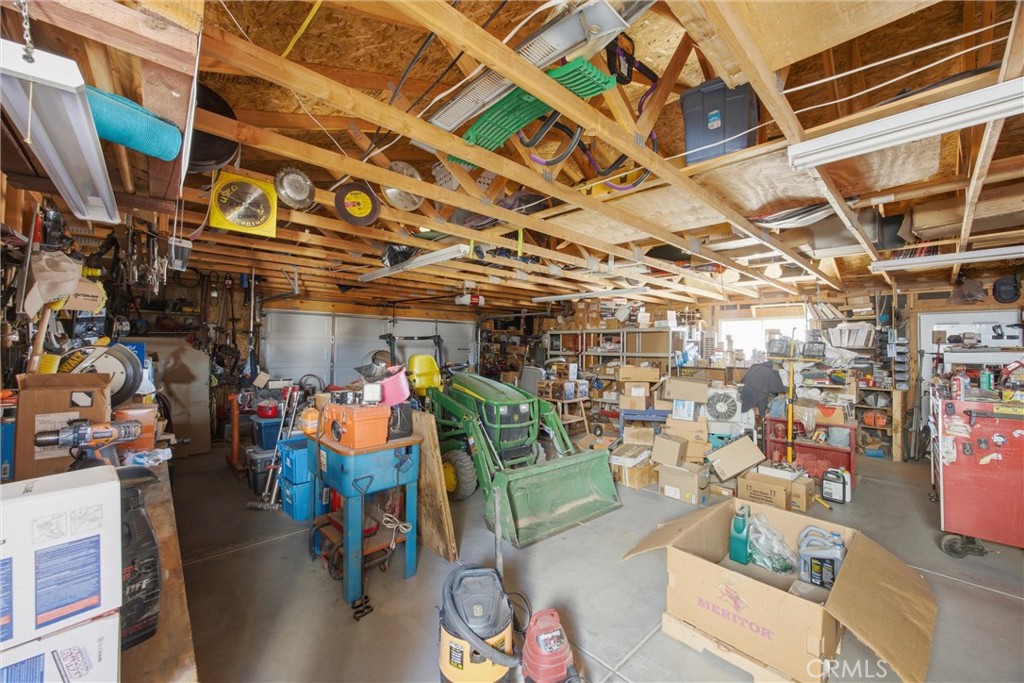 9650 Yucca Property Photo 36