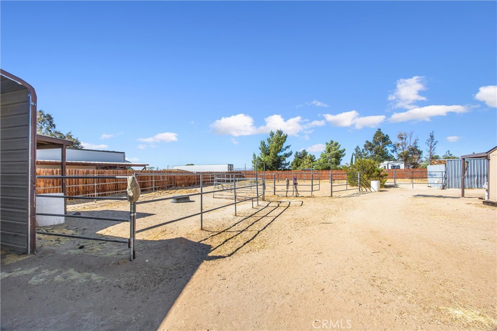 9650 Yucca Property Photo 41