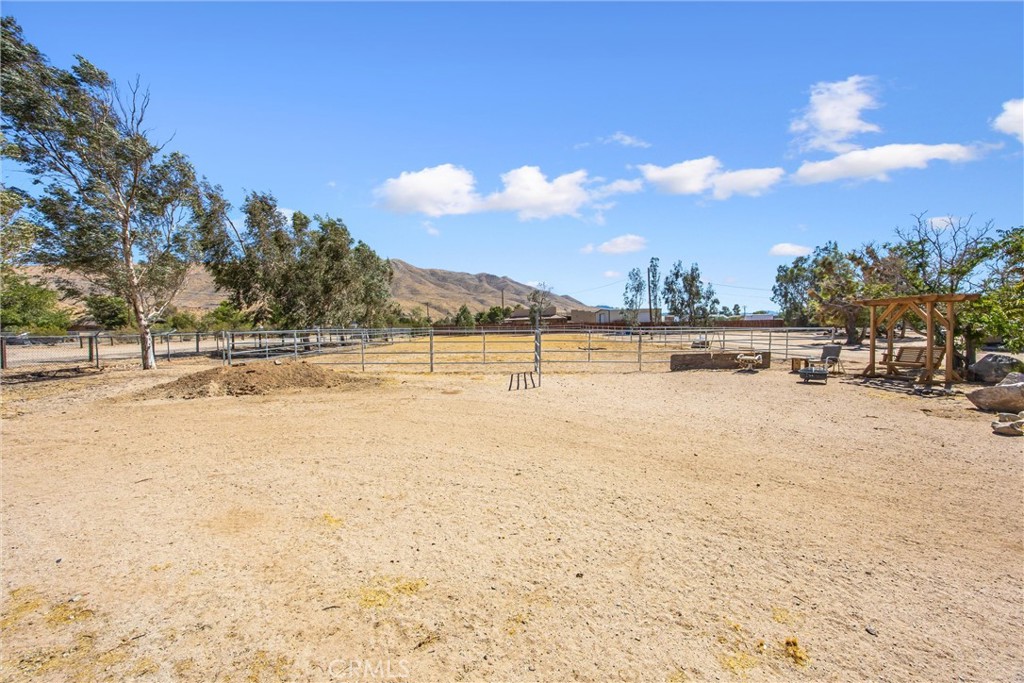 9650 Yucca Property Photo 53