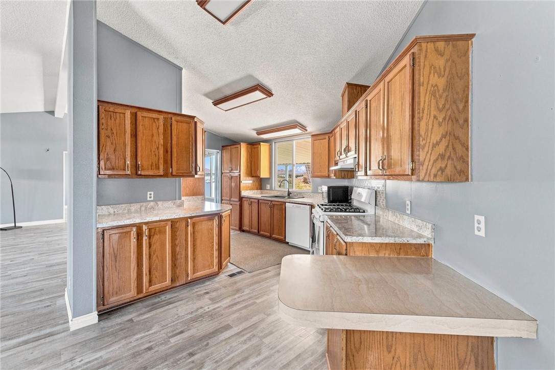 20843 Waalew C6 Property Photo 7