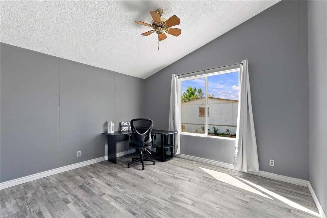 20843 Waalew C6 Property Photo 11
