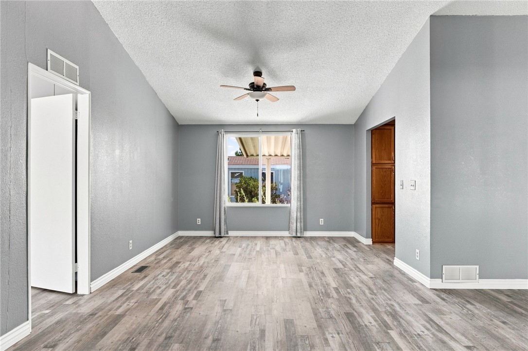 20843 Waalew C6 Property Photo 13