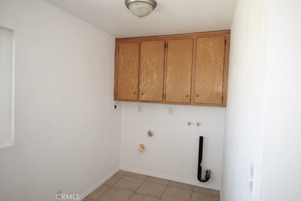 25626 Eaton Property Photo 7