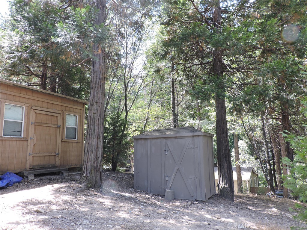 657 Knoll Property Photo 42