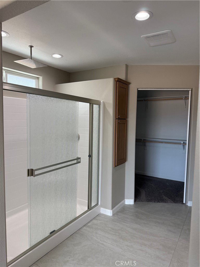 10955 E Avenue Property Photo 11
