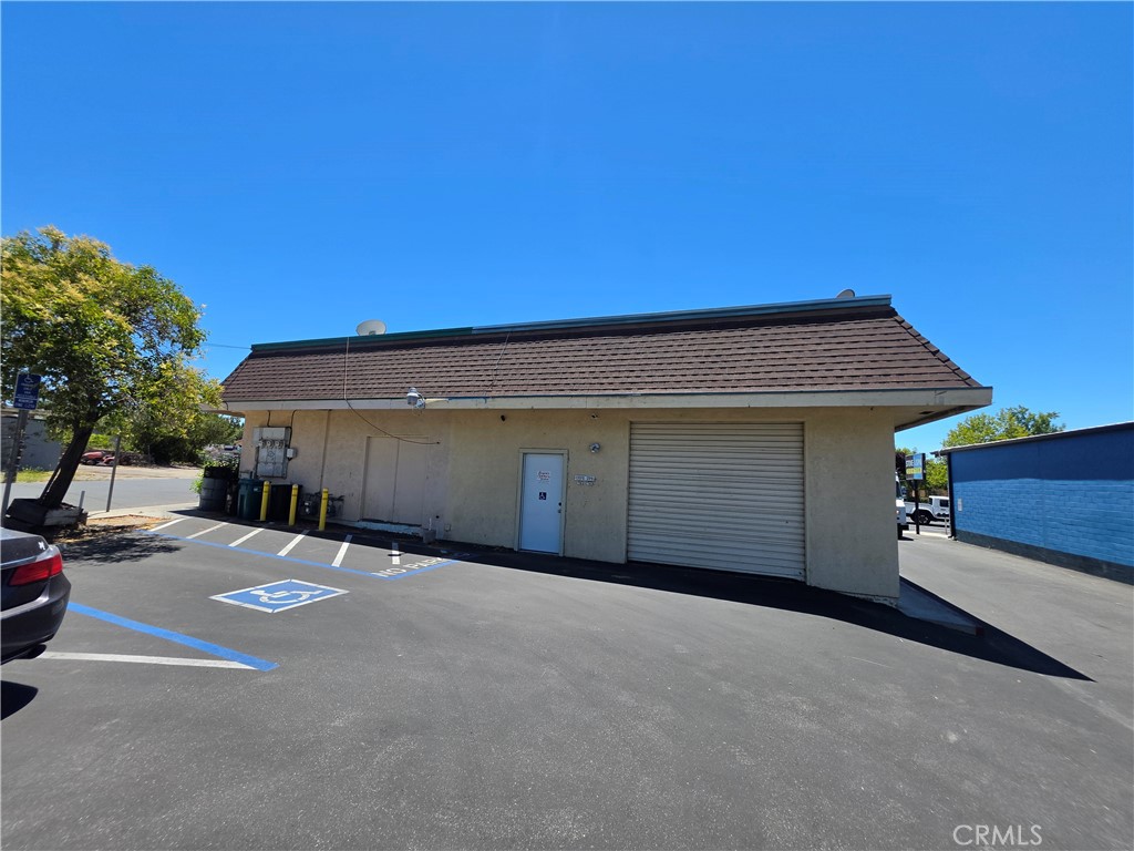 7485 El Camino Real Property Photo 5