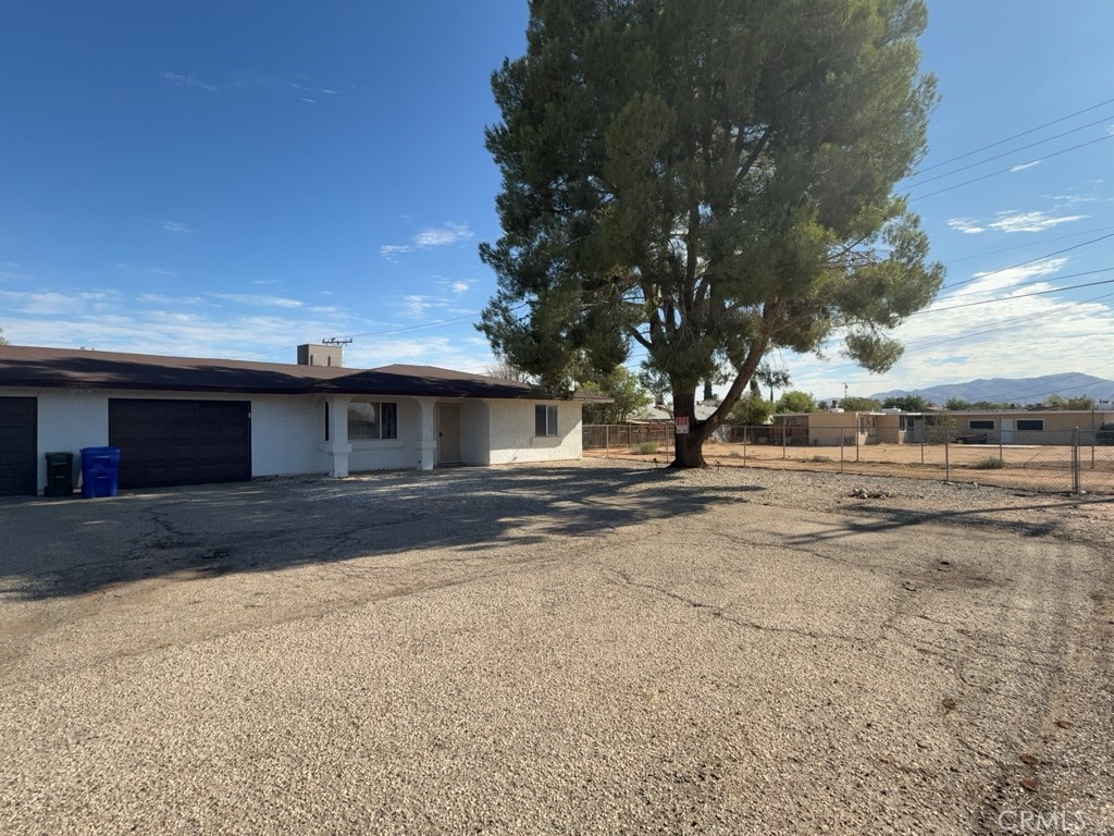 HD26188103 Property Photo 2