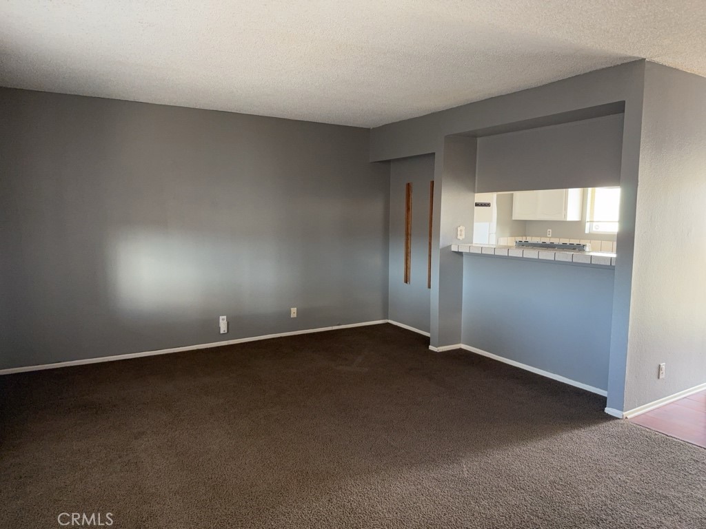 HD26188103 Property Photo 3