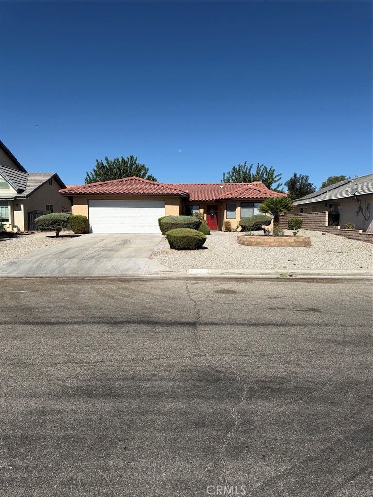 27290 Outrigger Lane Property Photo 1