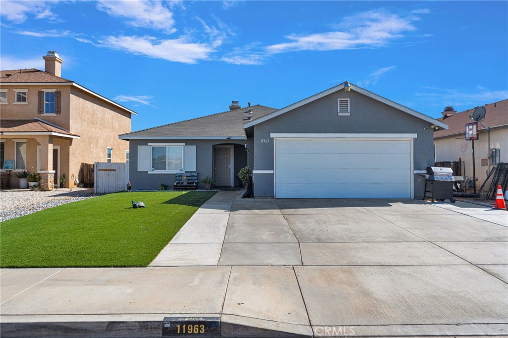 11963 Pepperwood Property Photo 3
