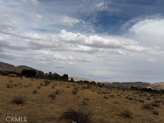 0 Shirwan Property Photo 4