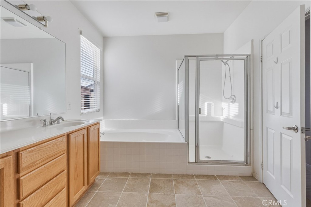 11748 Galewood Property Photo 13