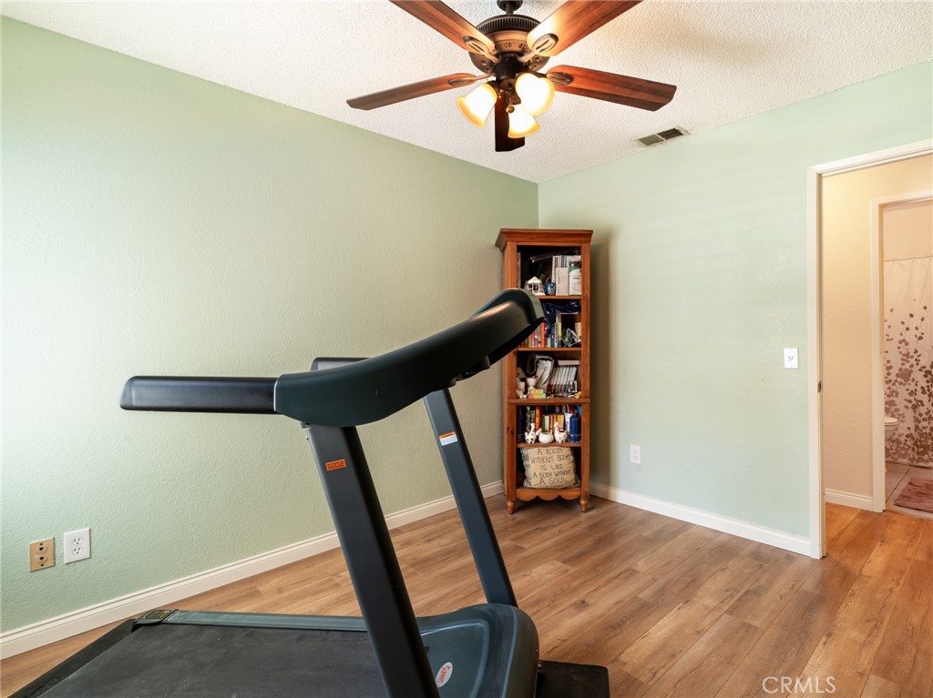 13596 Van Horn Circle W Property Photo 19