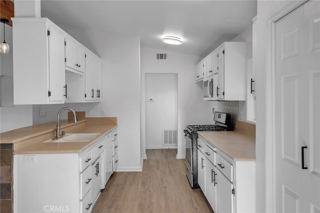 17983 Pitache Street Property Photo 13