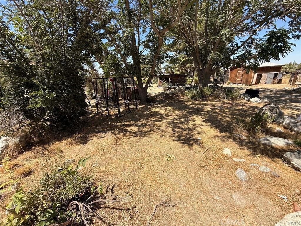 10623 1&2 Desert View Property Photo 1