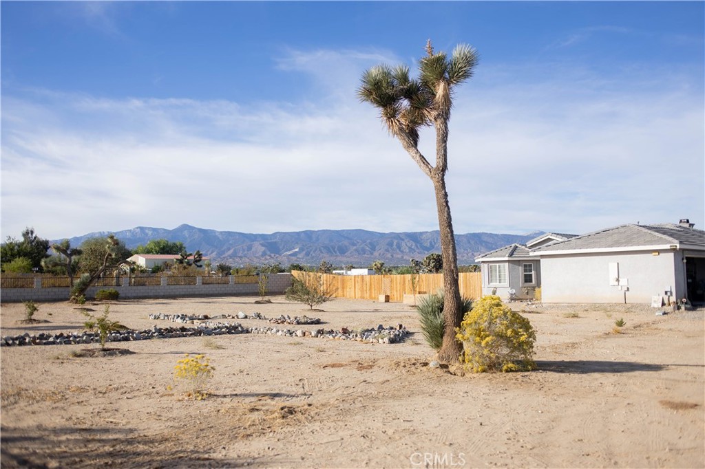 12072 Pacific Property Photo 1