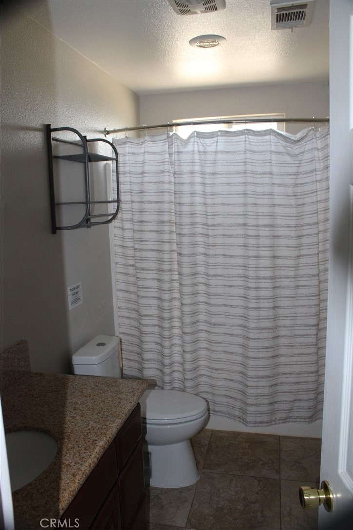 12072 Pacific Property Photo 20