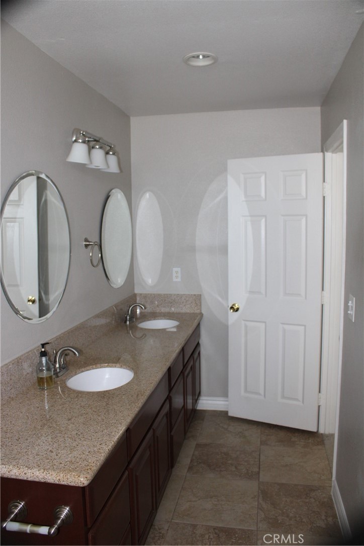 12072 Pacific Property Photo 30