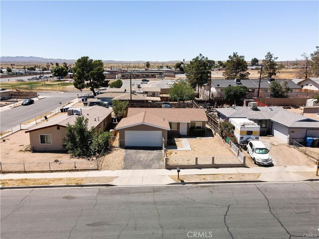 1912 Sunset St Property Photo 15