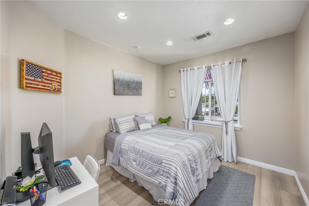 17659 Bangor Property Photo 17