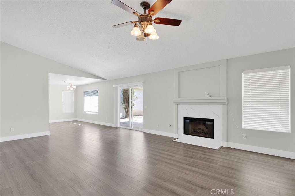 17389 Central Road Property Photo 9