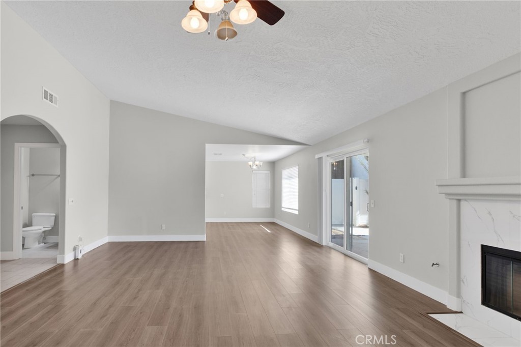 17389 Central Road Property Photo 10
