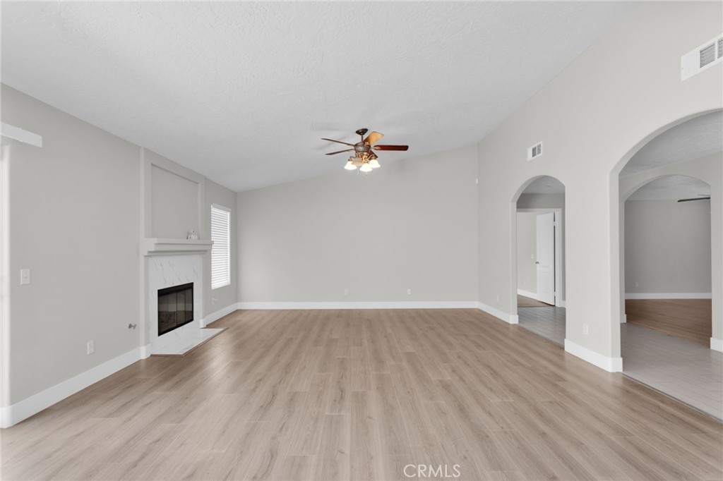 17389 Central Road Property Photo 12