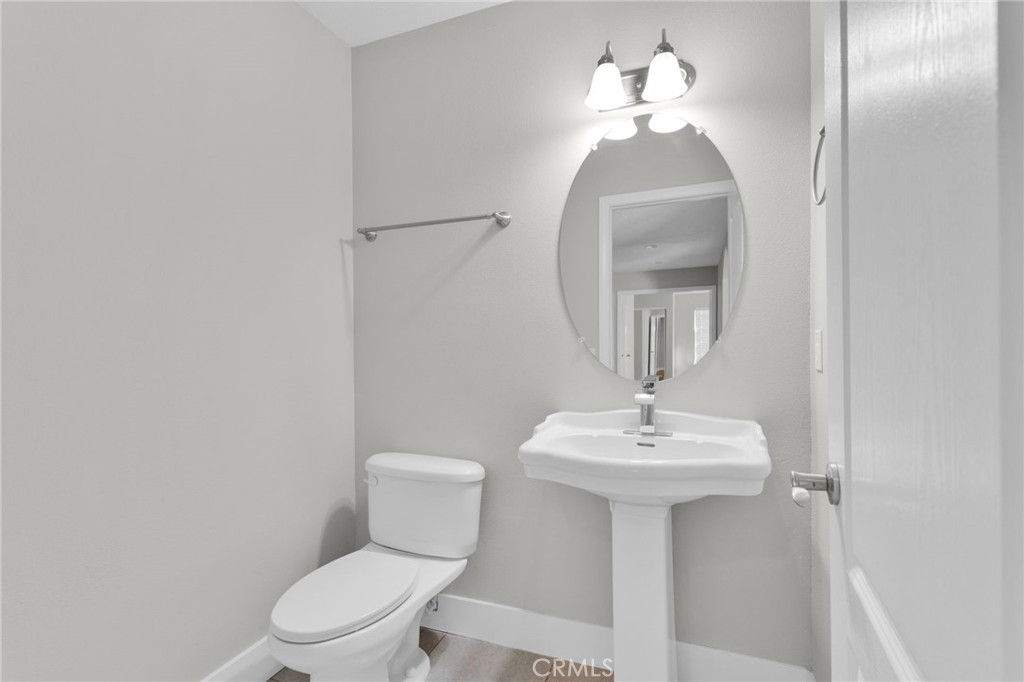 17389 Central Road Property Photo 28