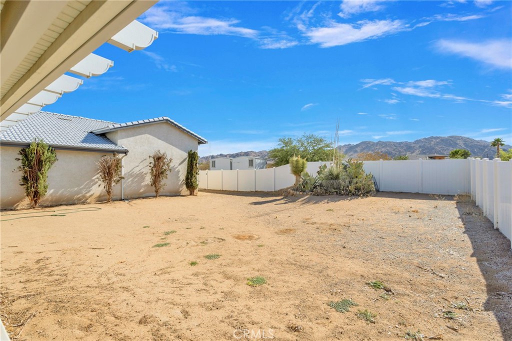 17389 Central Road Property Photo 37