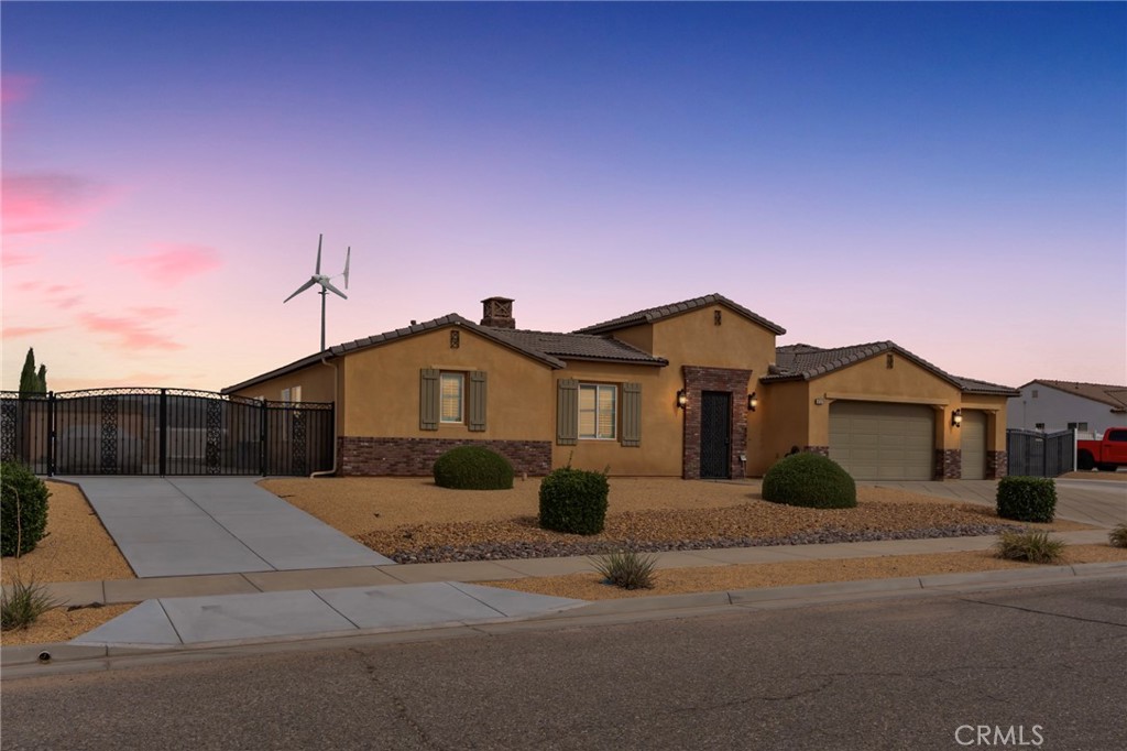 6757 Serrano Property Photo 3