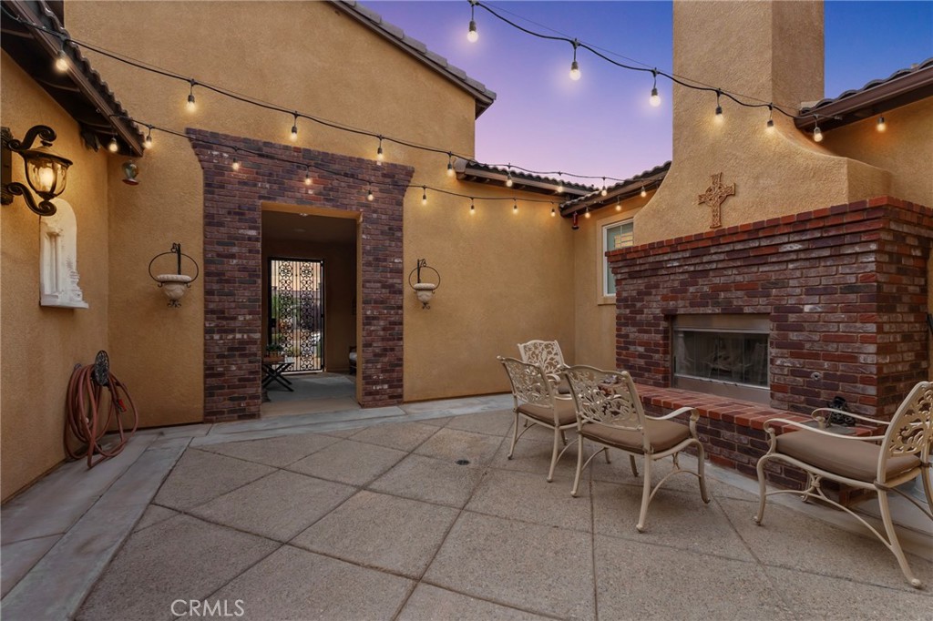 6757 Serrano Property Photo 7