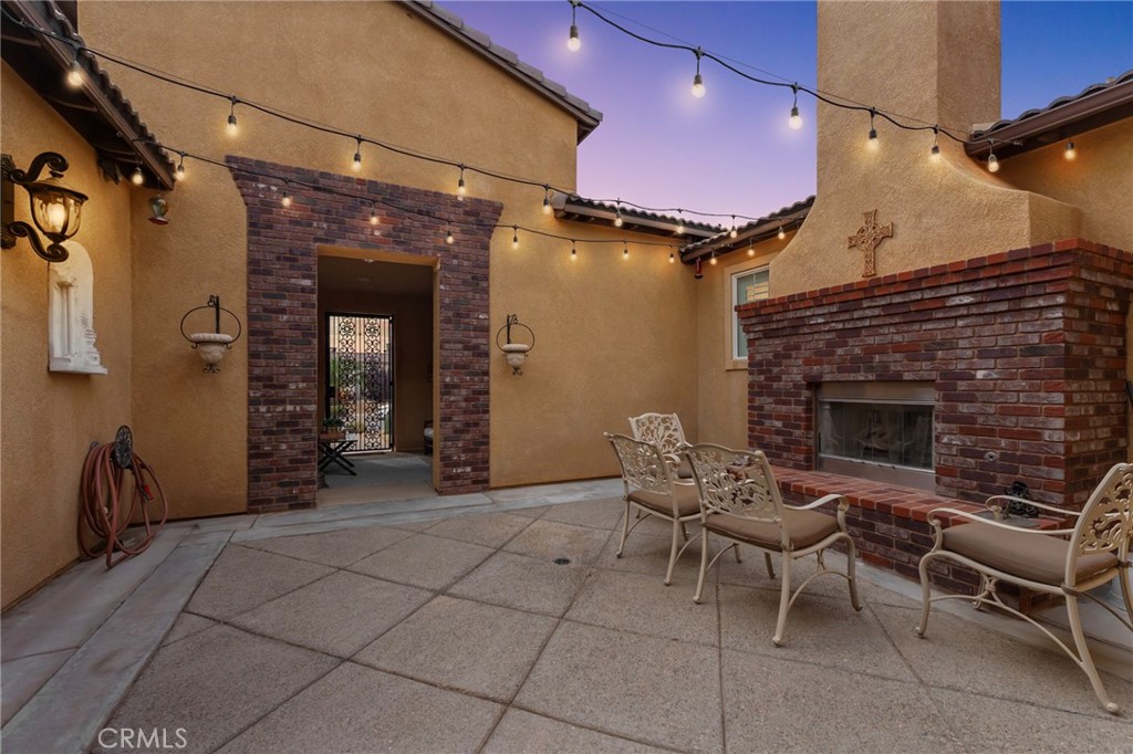 6757 Serrano Property Photo 7