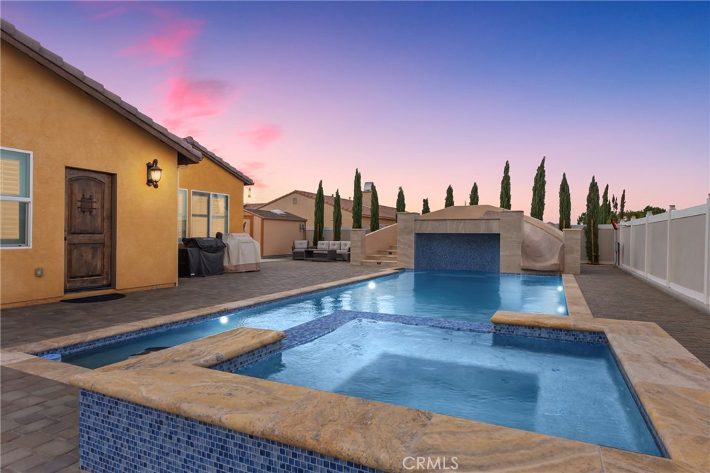 6757 Serrano Property Photo 14