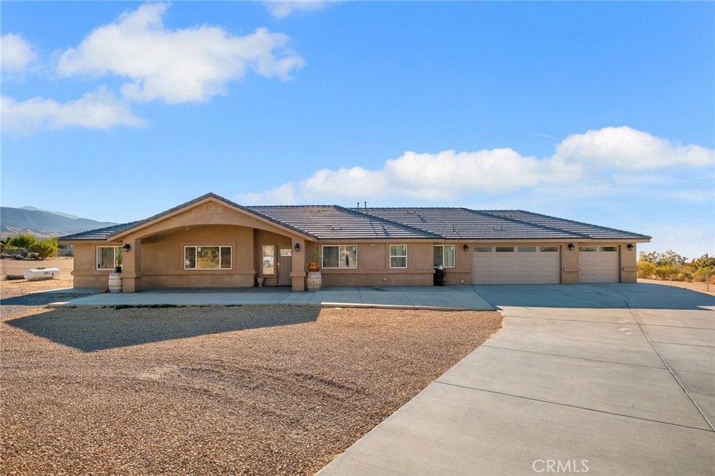 11374 Desert View Property Photo 1