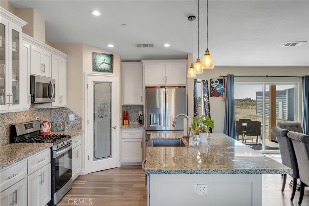 11374 Desert View Property Photo 8