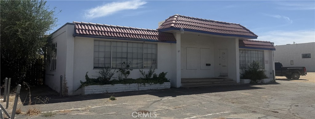 16911 Main Property Photo 1
