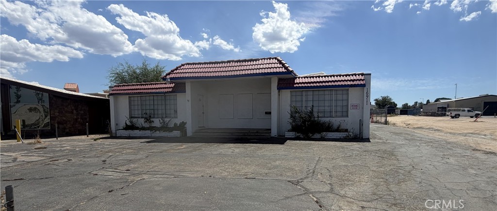 16911 Main Property Photo 2