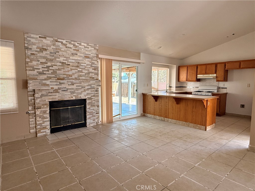 10452 Zinfandel Drive Property Photo 5