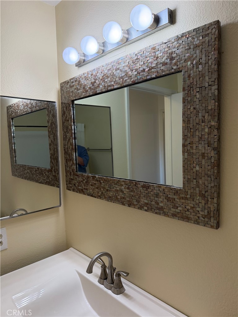 9827 Ladera Court Property Photo 25