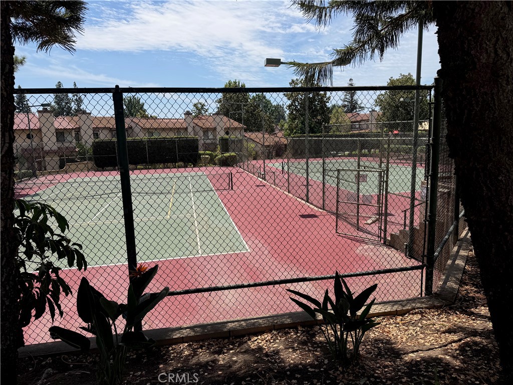 9827 Ladera Court Property Photo 34