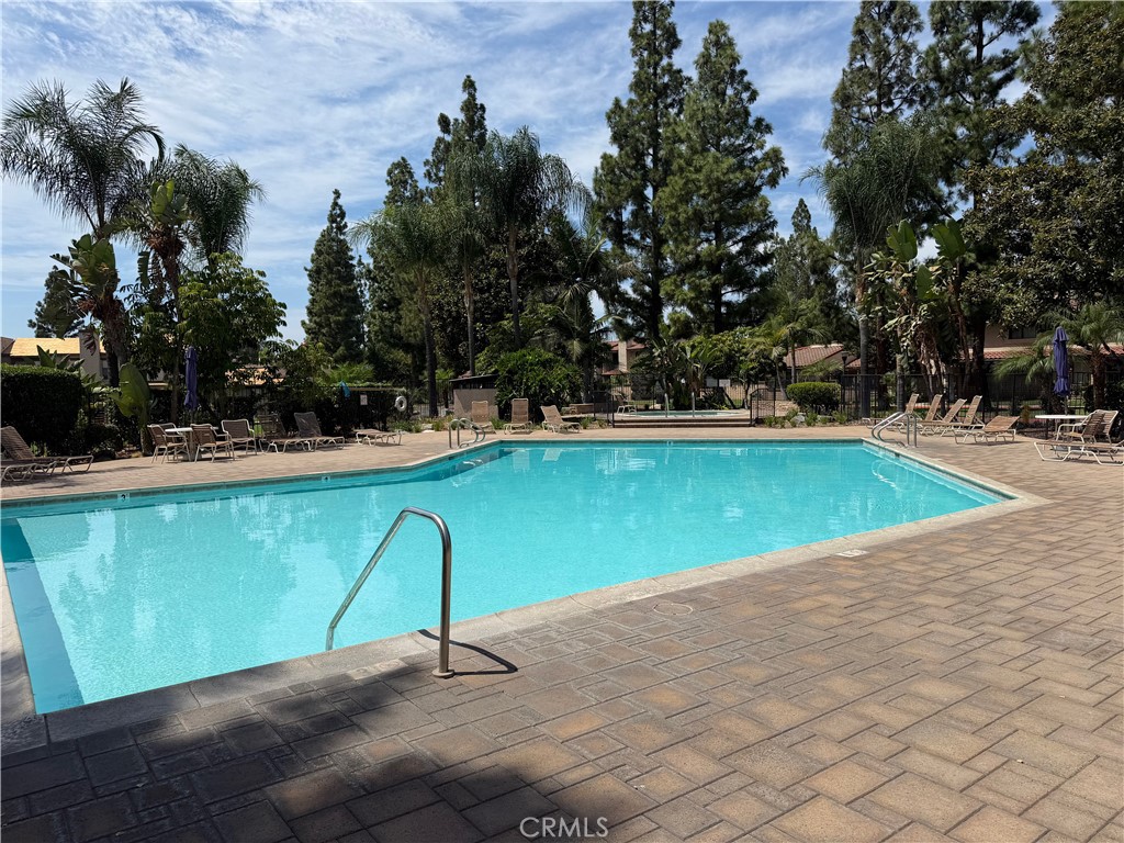9827 Ladera Court Property Photo 35
