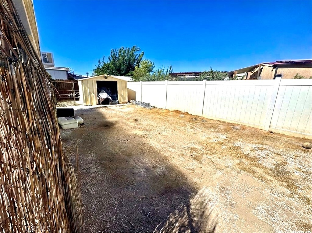 13962 Riviera Property Photo 6
