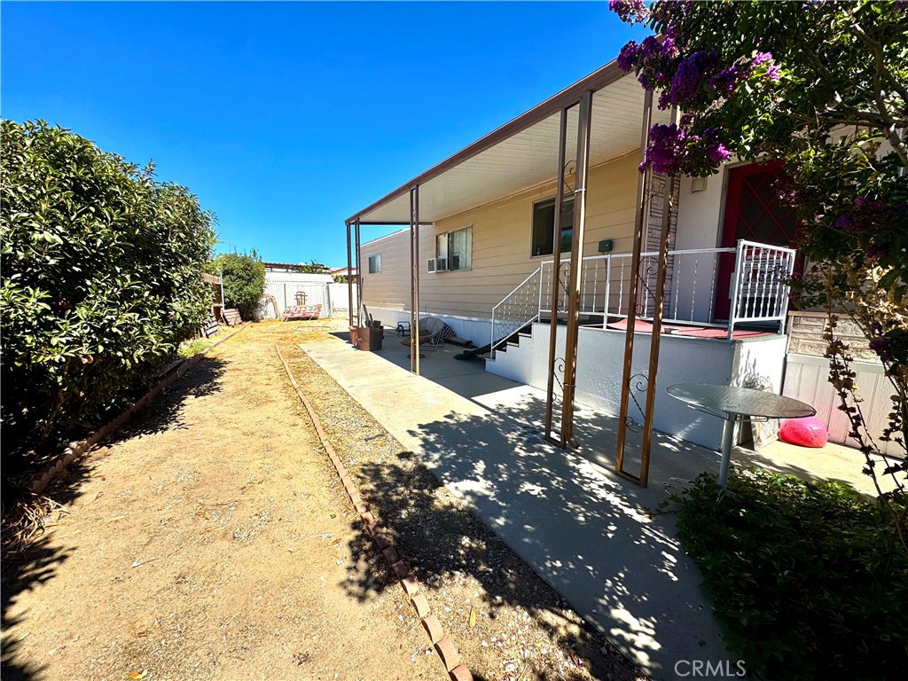 13962 Riviera Property Photo 9