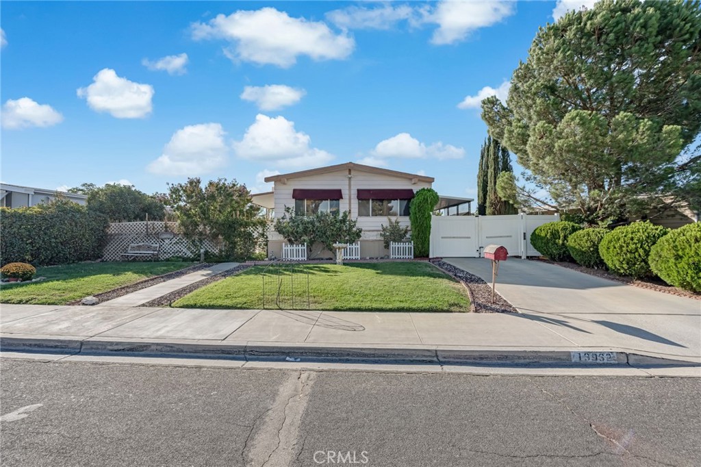 13962 Riviera Property Photo 17