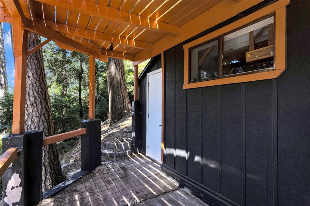 739 Lake Property Photo 6