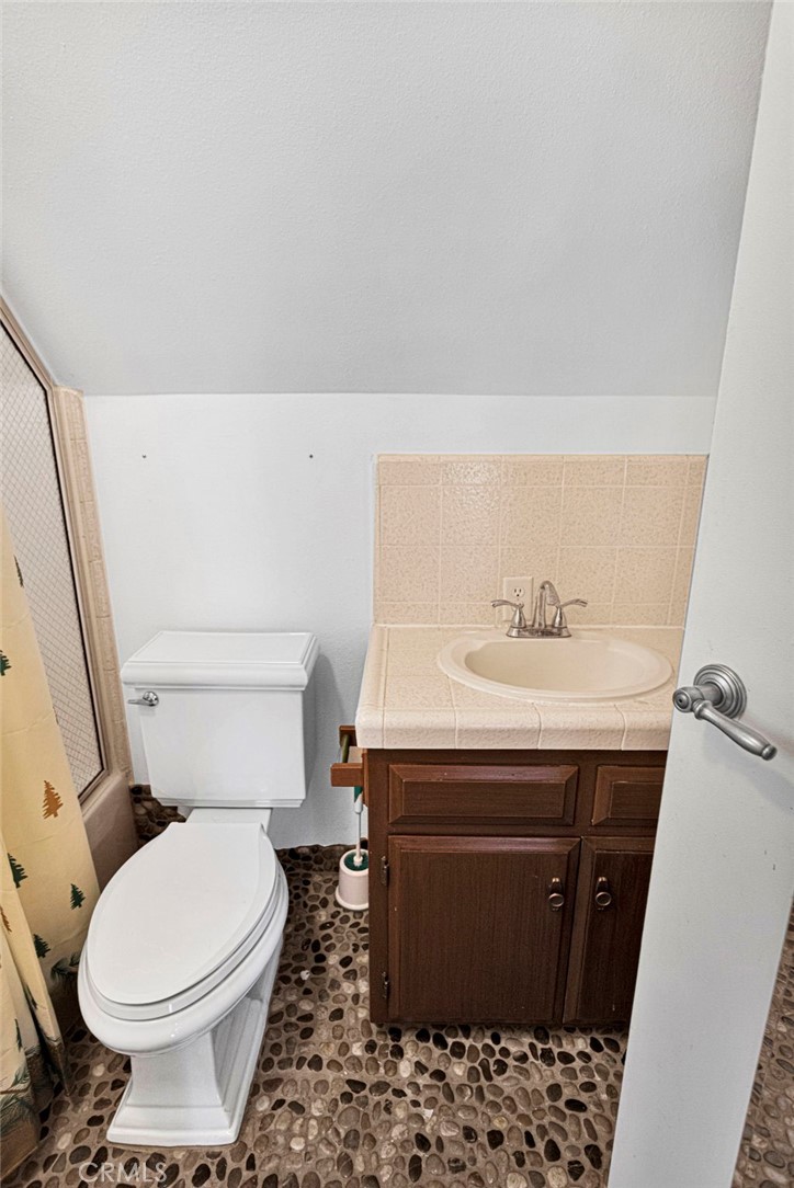 739 Lake Drive Property Photo 31