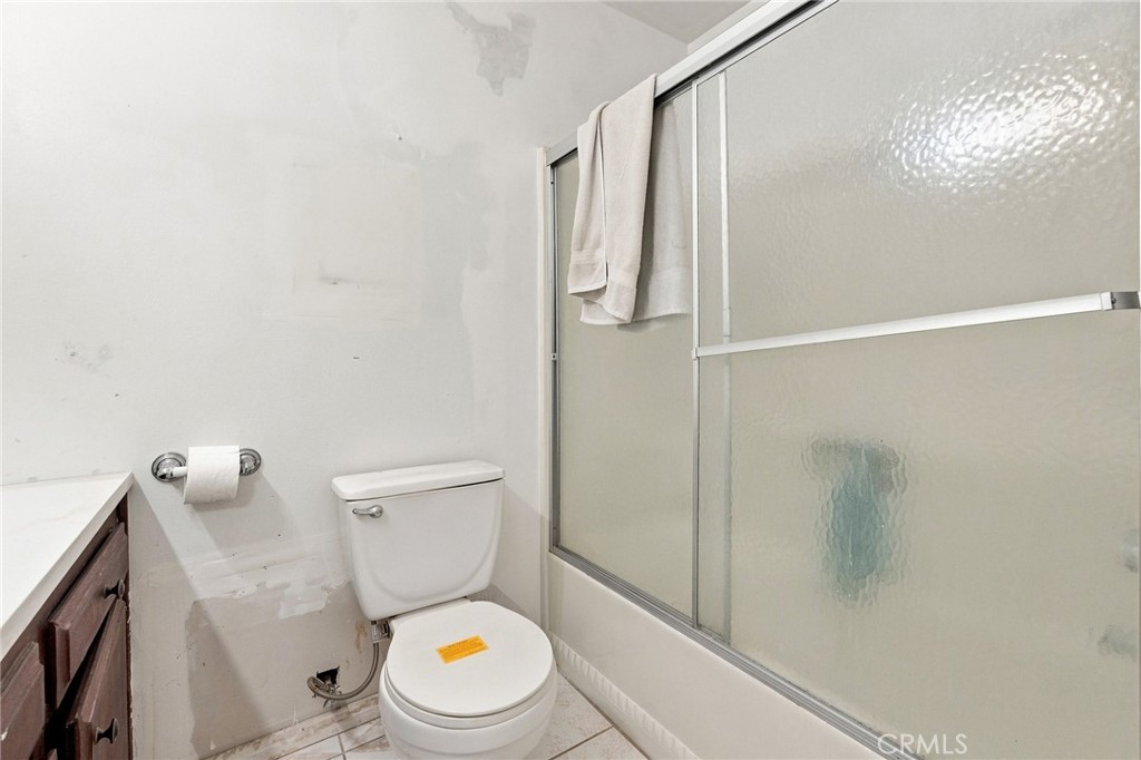 2016 Notre Dame Court Property Photo 16